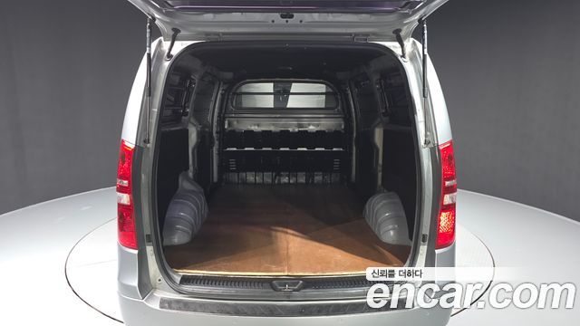 Hyundai Starex 2019 — photo 20