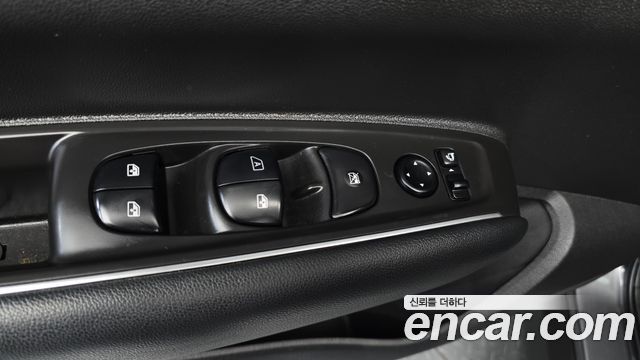 Renault Korea QM6 2019 — photo 25