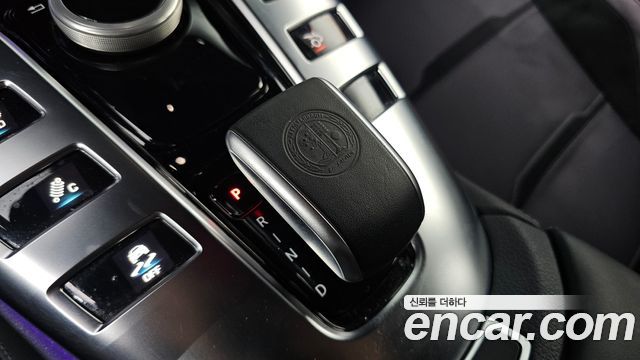 Mercedes-Benz AMG GT 2020 — photo 12