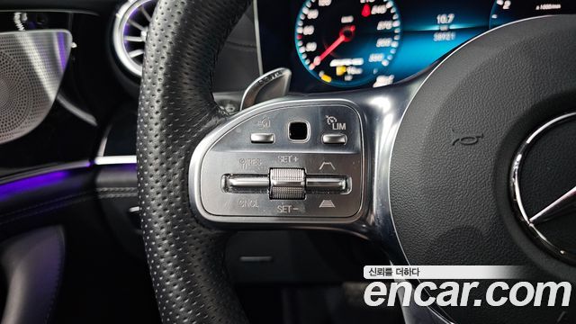 Mercedes-Benz AMG GT 2020 — photo 24