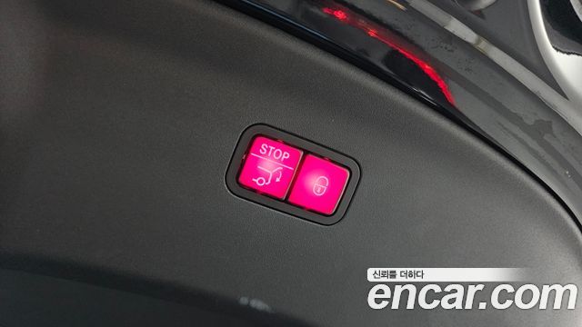 Mercedes-Benz AMG GT 2020 — photo 26