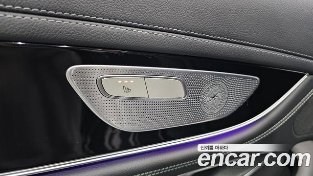 Mercedes-Benz AMG GT 2020 — photo 29