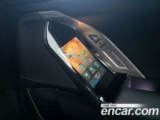 BMW 7-Series 2024 — photo 12