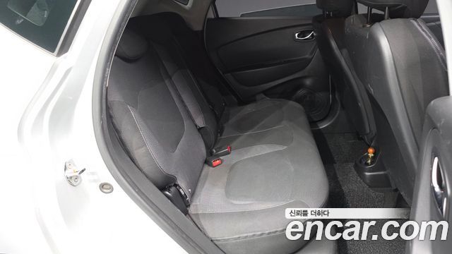 Renault Korea QM3 2015 — photo 18
