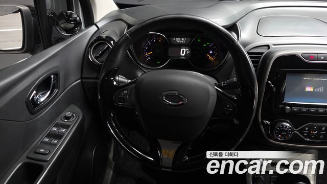 Renault Korea QM3 2015 — photo 19