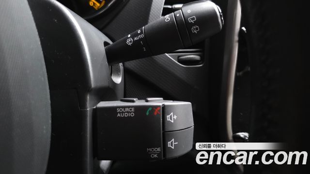 Renault Korea QM3 2015 — photo 24