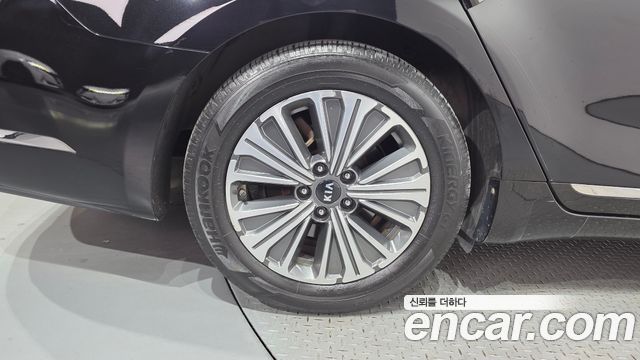 Kia K7 2019 — photo 5
