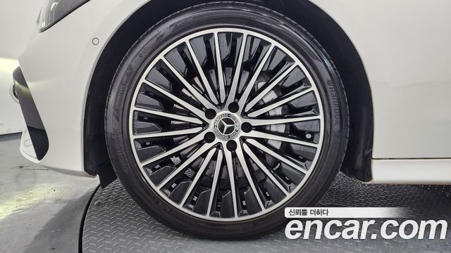 Mercedes-Benz CLE-Class 2025 — photo 5