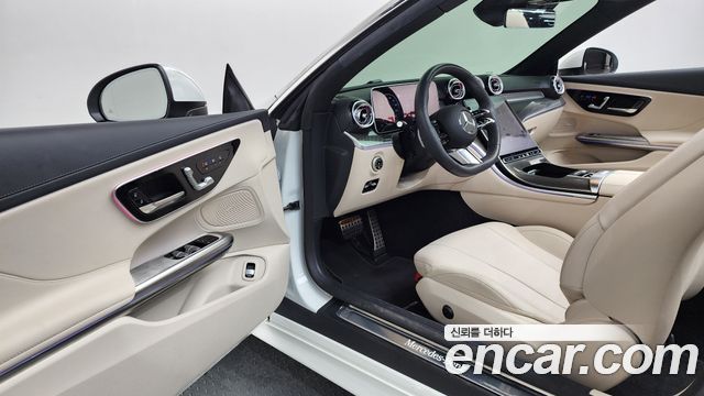 Mercedes-Benz CLE-Class 2025 — photo 13