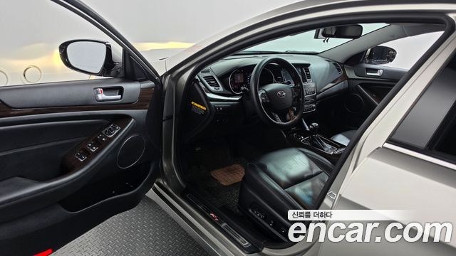 Kia K7 2015 — photo 10