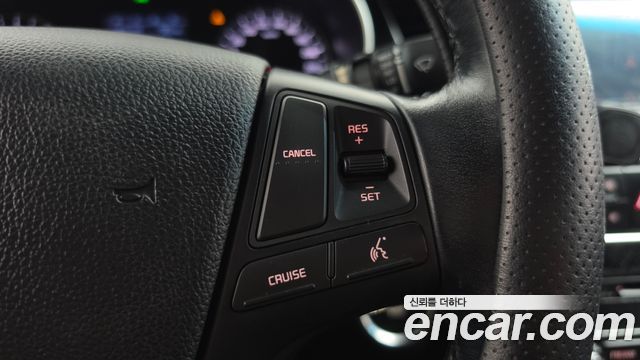 Kia K7 2015 — photo 16