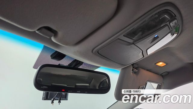 Kia K7 2015 — photo 18