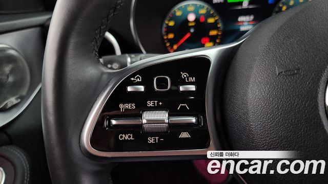 Mercedes-Benz C-Class 2020 — photo 23