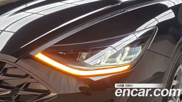 Hyundai Sonata 2022 — photo 8