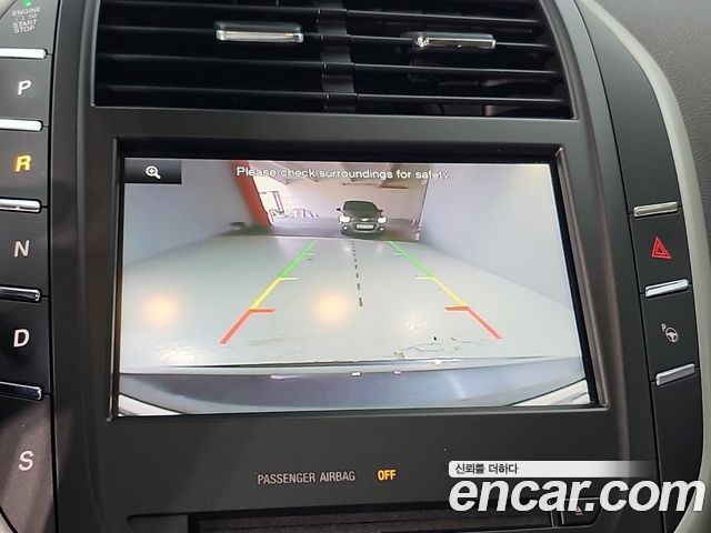Lincoln MKC 2015 — photo 14