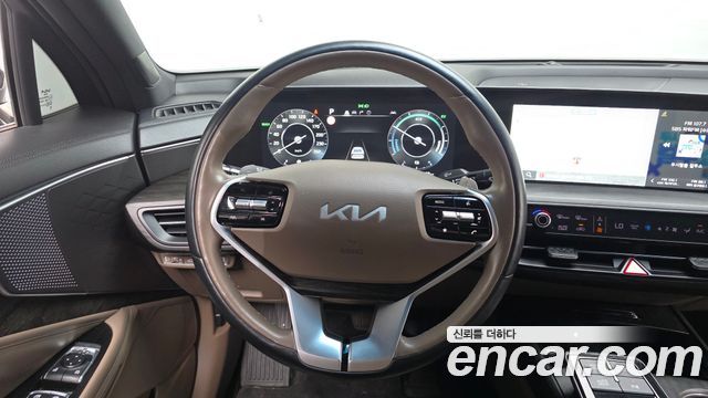 Kia K8 2022 — photo 13