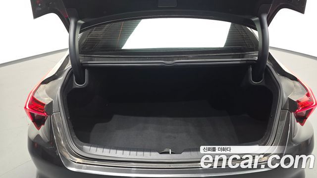 Kia K8 2022 — photo 20