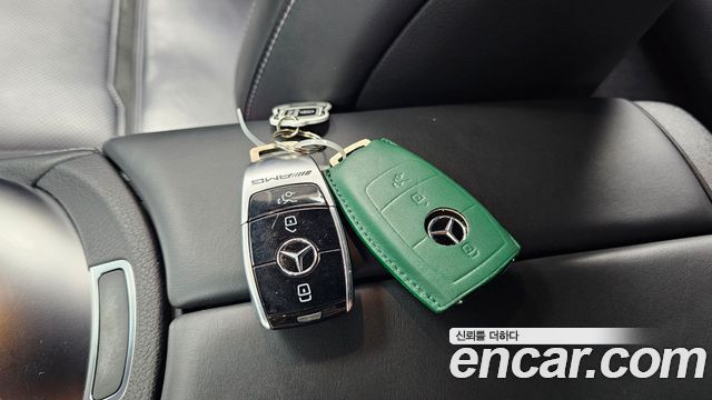 Mercedes-Benz AMG GT 2019 — photo 21