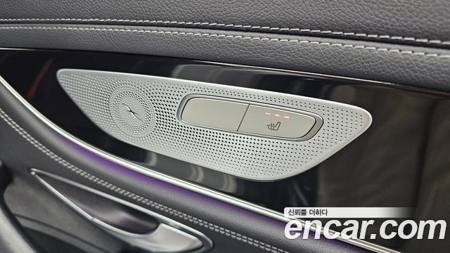 Mercedes-Benz AMG GT 2019 — photo 29