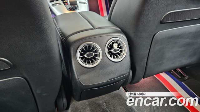 Mercedes-Benz AMG GT 2019 — photo 31