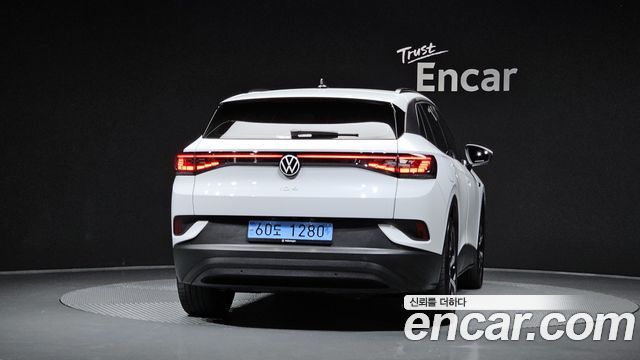 Volkswagen ID.4 2023 — photo 4