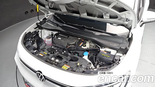 Volkswagen ID.4 2023 — photo 6