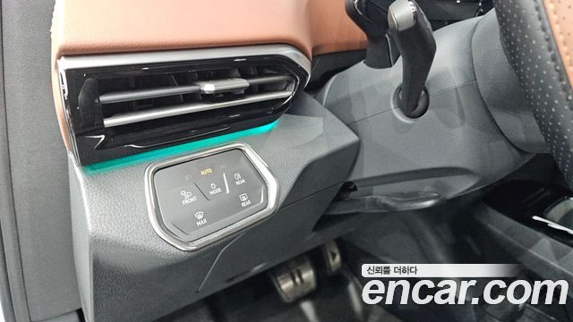 Volkswagen ID.4 2023 — photo 24