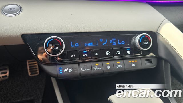 Hyundai AVANTE 2021 — photo 16