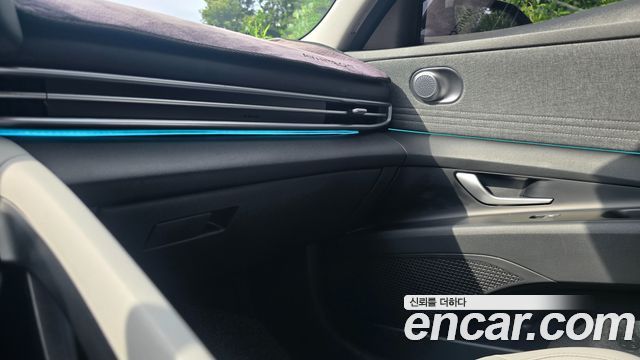 Hyundai AVANTE 2021 — photo 19