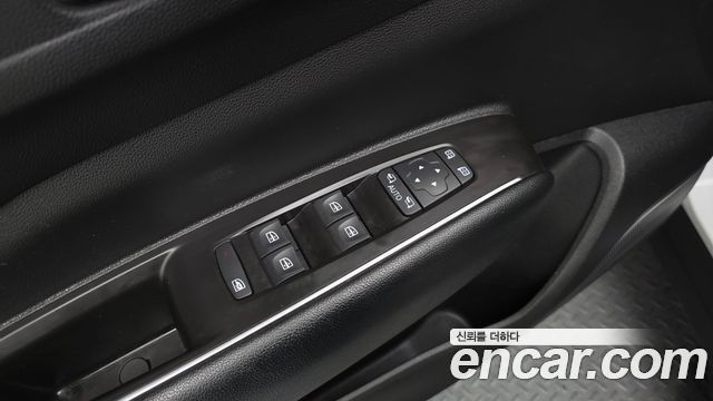 Renault Korea QM6 2021 — photo 32