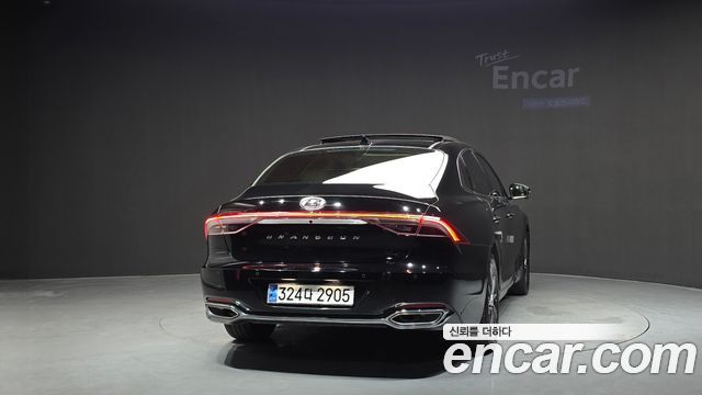 Hyundai Grandeur 2023 — photo 4