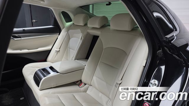 Hyundai Grandeur 2023 — photo 18