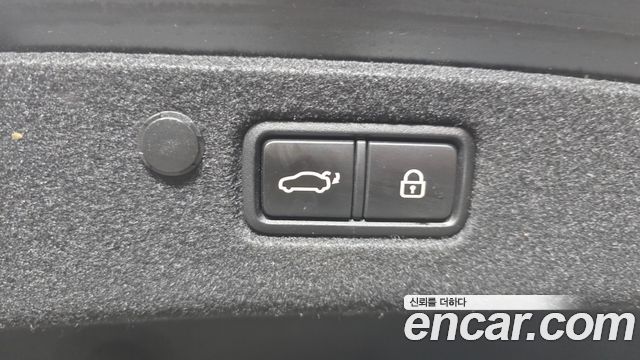 Hyundai Grandeur 2023 — photo 22