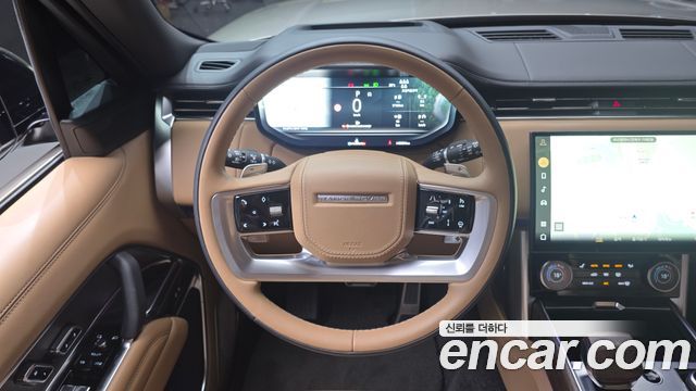 Land Rover Range Rover 2023 — photo 19
