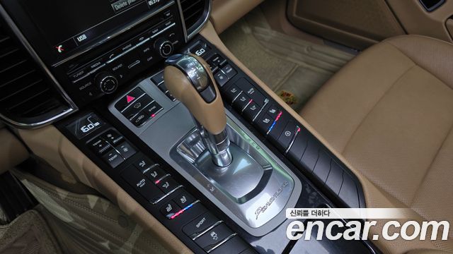 Porsche Panamera 2014 — photo 9