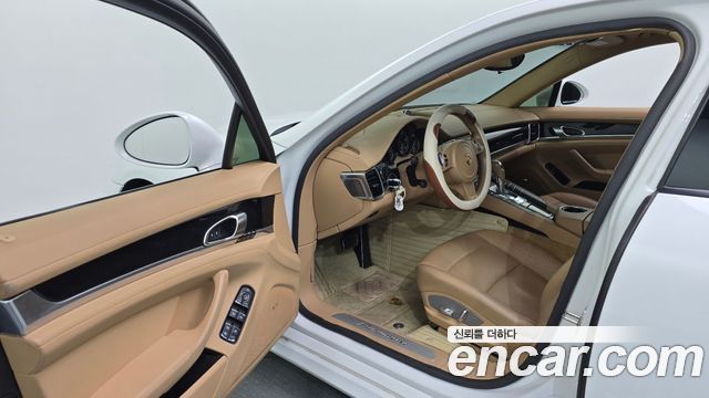 Porsche Panamera 2014 — photo 10