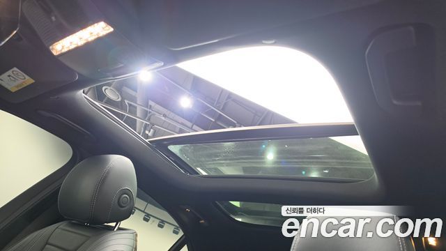 Mercedes-Benz E-Class 2021 — photo 22