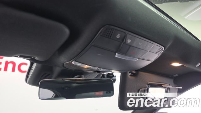 Mercedes-Benz E-Class 2021 — photo 26