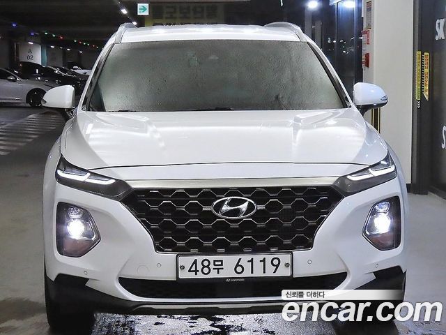Hyundai Santafe 2019 — photo 2