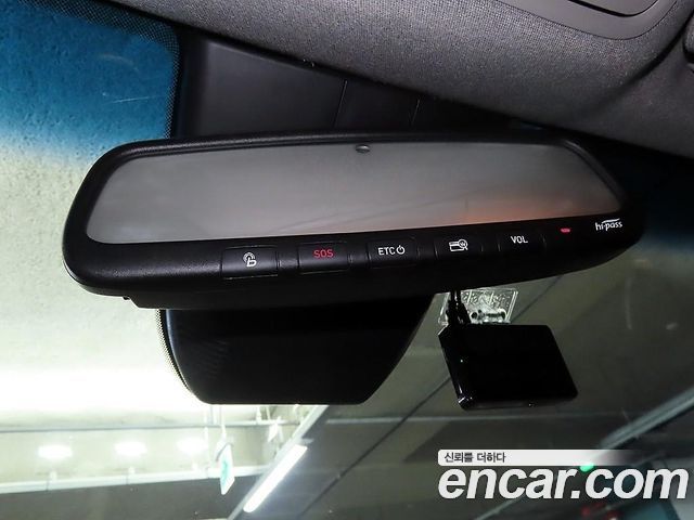Hyundai Santafe 2019 — photo 14