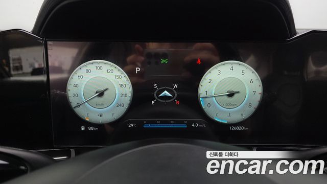 Hyundai AVANTE 2021 — photo 8