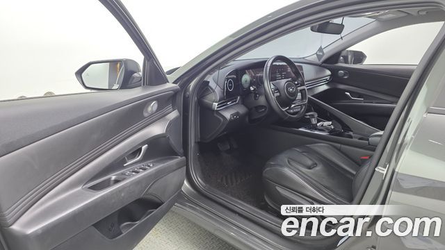 Hyundai AVANTE 2021 — photo 10