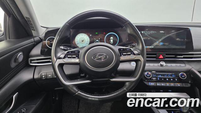 Hyundai AVANTE 2021 — photo 14