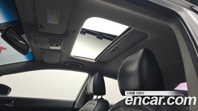 Kia K3 2015 — photo 26