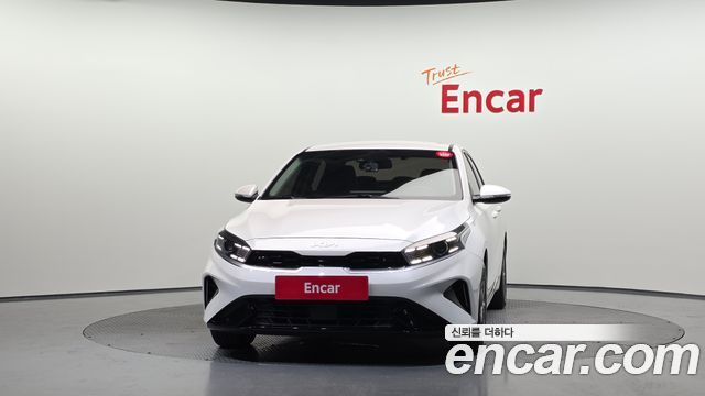 Kia K3 2022 — photo 3