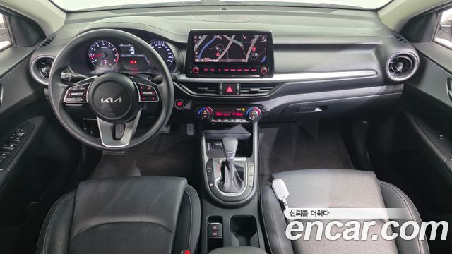 Kia K3 2022 — photo 10