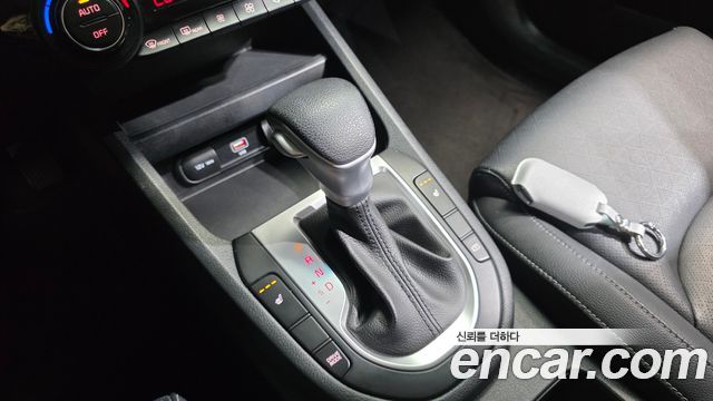 Kia K3 2022 — photo 12