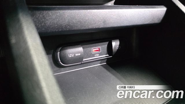 Kia K3 2022 — photo 19