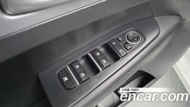 Kia K3 2022 — photo 33