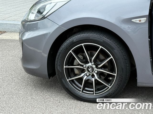 Hyundai Accent 2016 — photo 5